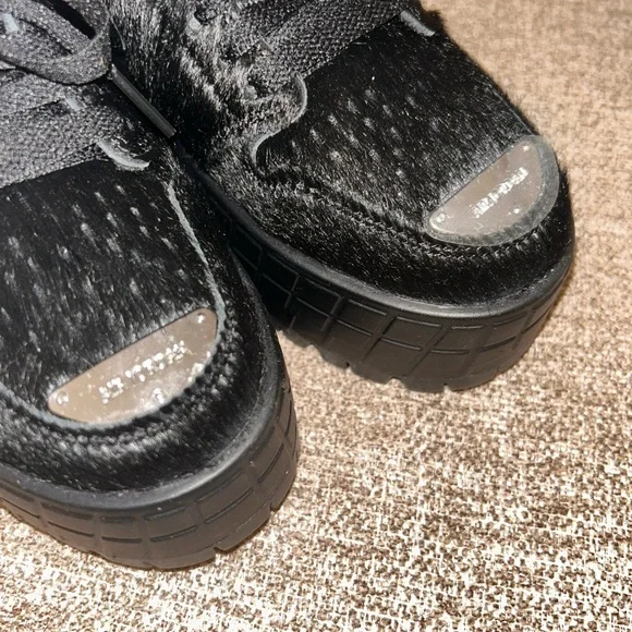 NWOT (WMNS) Air Jordan 1 Low Brooklyn 'Black Gym Red' size 5 - Picture 3 of 8